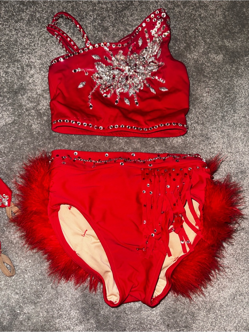 Girls' Red Embellished Dance Costume Two-Piece Set